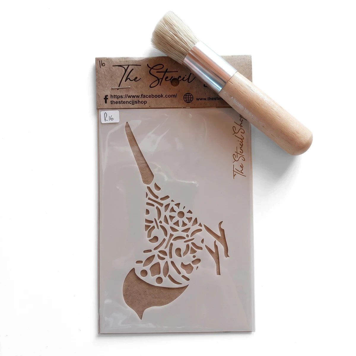 2022-A6-16 Paint Stencils with a decorative pattern and a round bristle brush for crafting projects.
