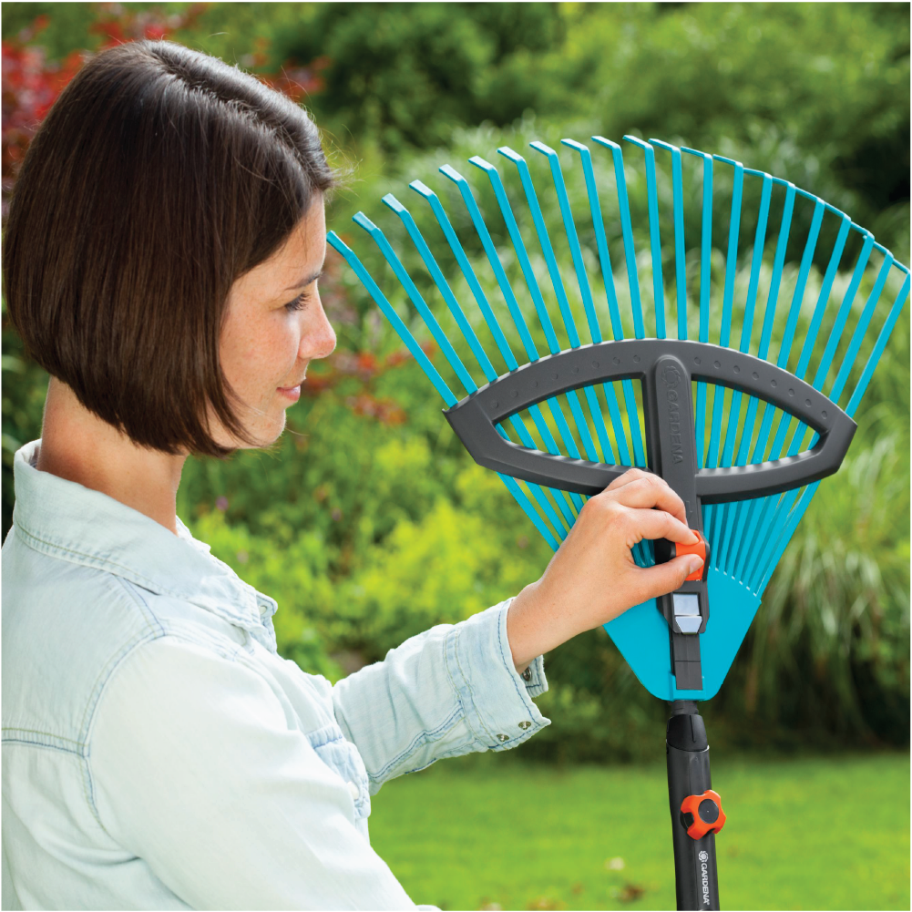 GARDENA combisystem Adjustable Plastic Rake