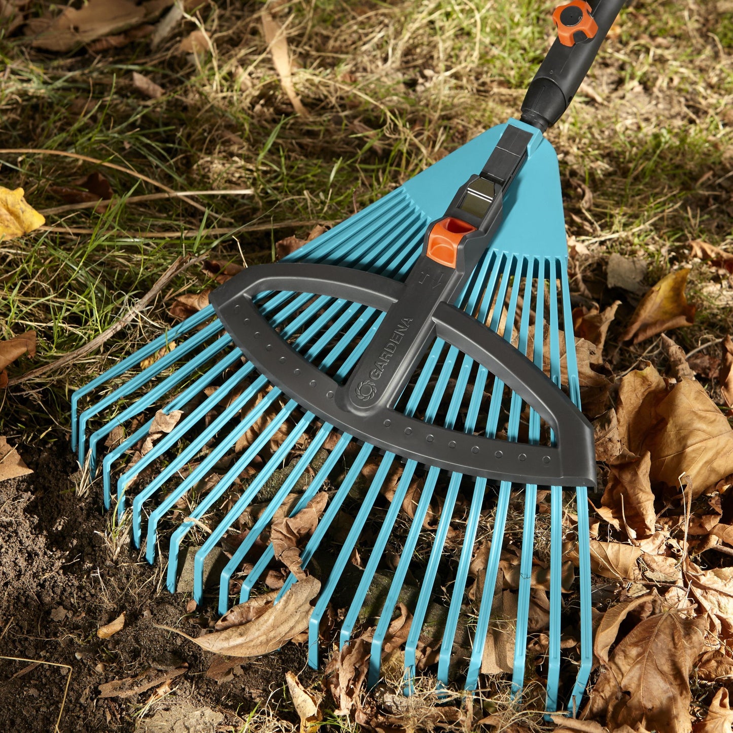 GARDENA combisystem Adjustable Plastic Rake