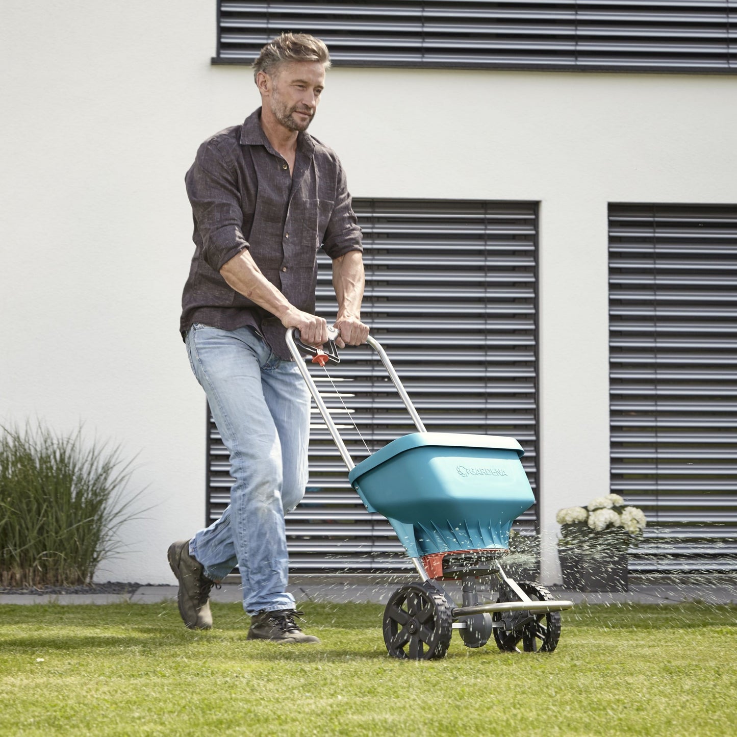 GARDENA SpreaderXLarge 18 Litre