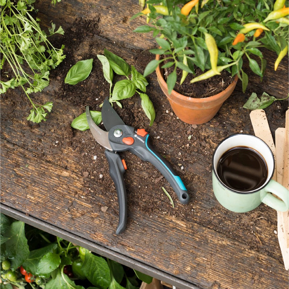 GARDENA Comfort Secateurs Bypass