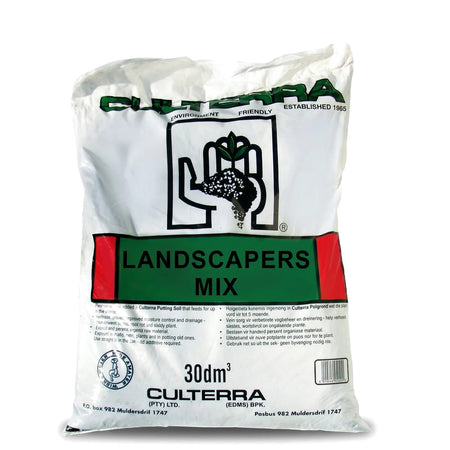 White bag of Culterra Landscapers Mix 30dm³, featuring green and black branding and product details.