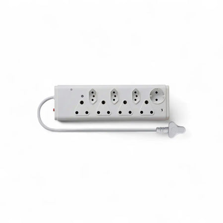 Lesco 8 Way White Multi Plug Adaptor