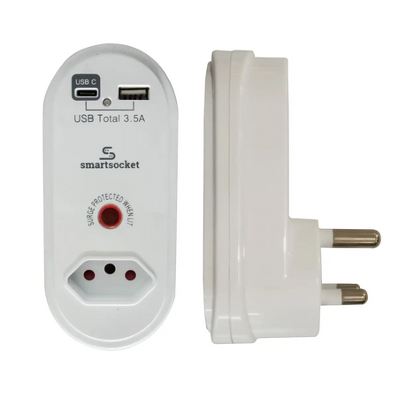 Compact USB power travel hub