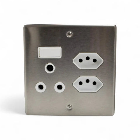 Lesco Switch Socket 100X100Mm S/Steel Wht 3P+2Xeuro Switch Socket
