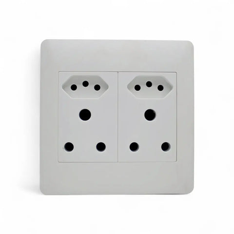 Lesco Socket Apollo 100X100Mm 1X16Mma. 2Xnew Slim White Socket