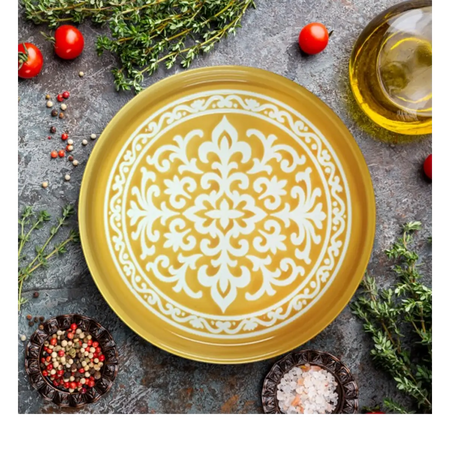 Stackable flat cake plate