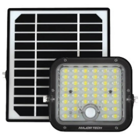 Solar floodlight with PIR sensor
