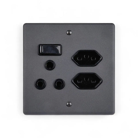 Lesco 100X100Mm 16A/2Iec Mono Matt Black Switch Socket