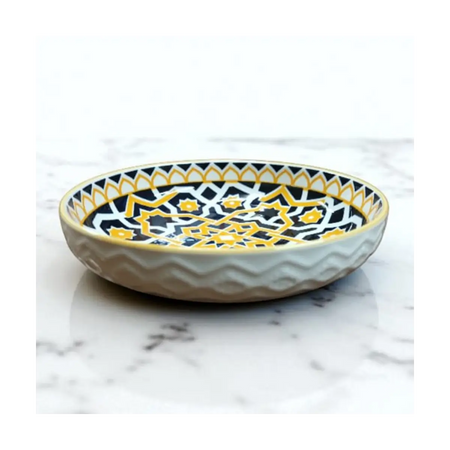 Embossed ceramic dish 15.3cm