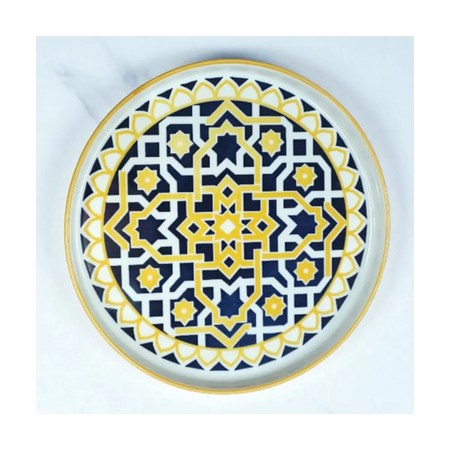 Flat stackable dinner plate