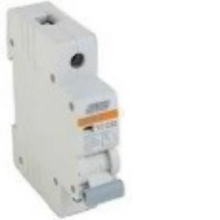 32A single pole circuit breaker