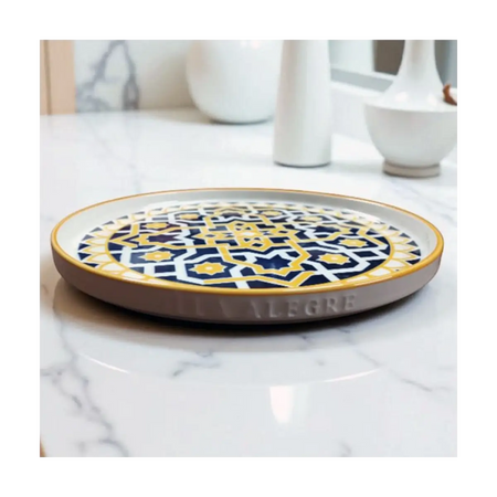 Stackable flat dinner plate