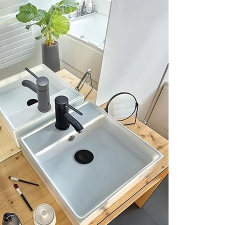 Black universal basin plug