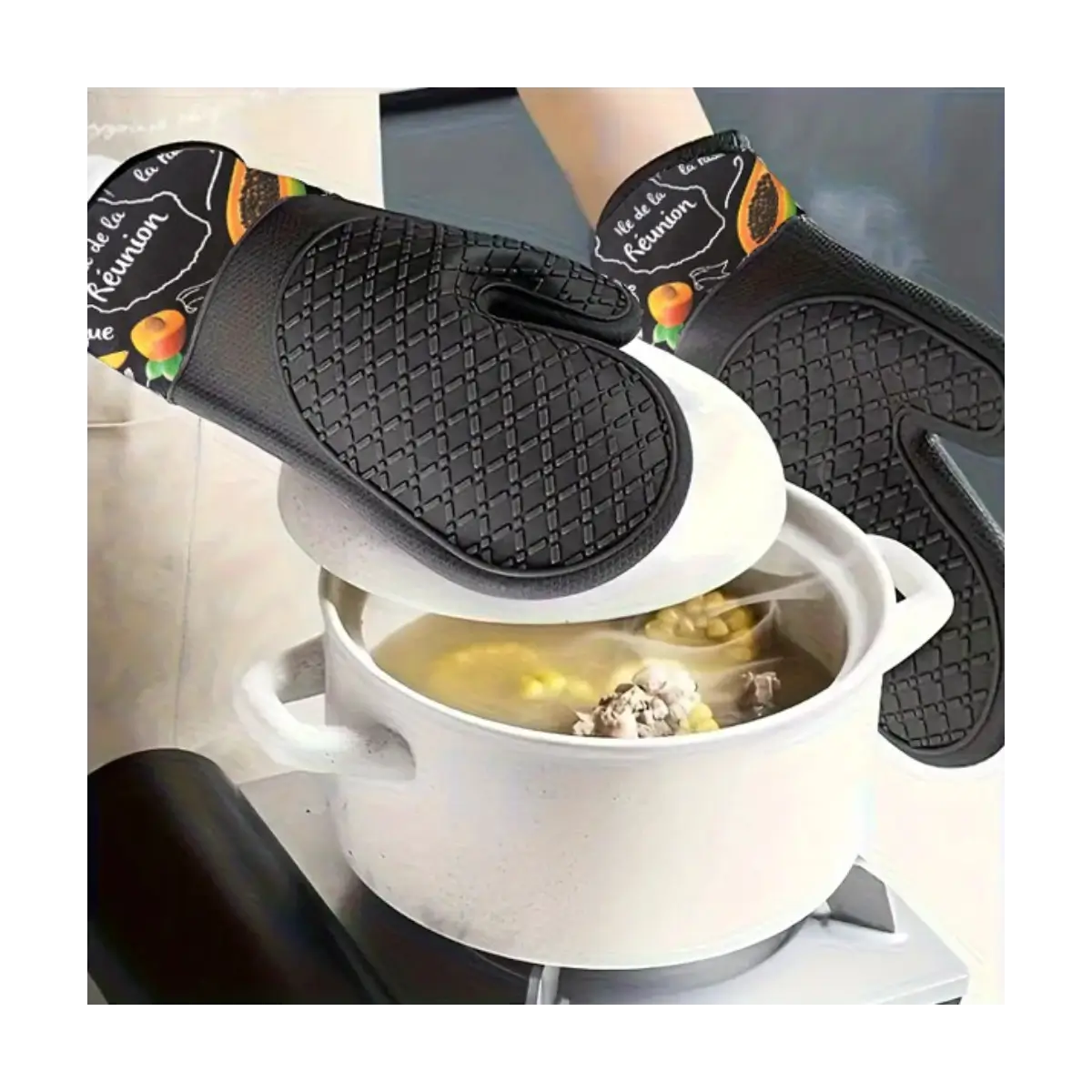 Heat resistant silicone glove