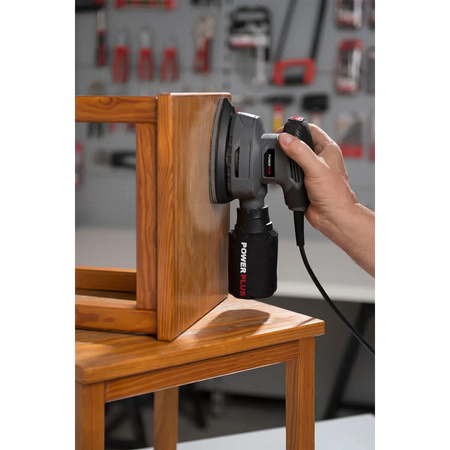 Compact electric palm sander
