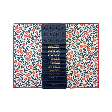 Dish drying rack with mat