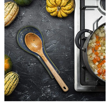 Ceramic spoon rest for cooking