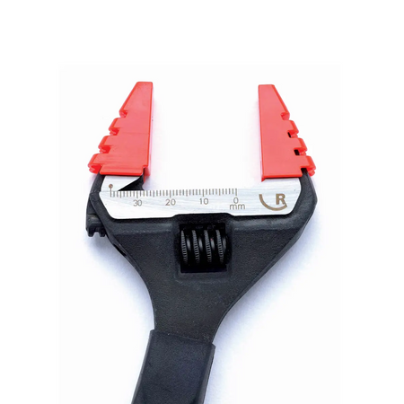Wide jaw adjustable wrench