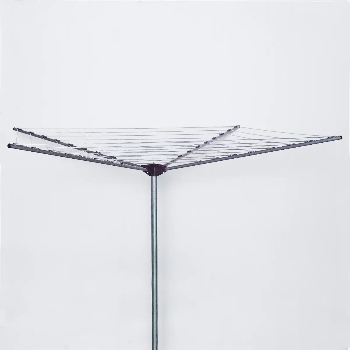 Rotary outdoor washing line