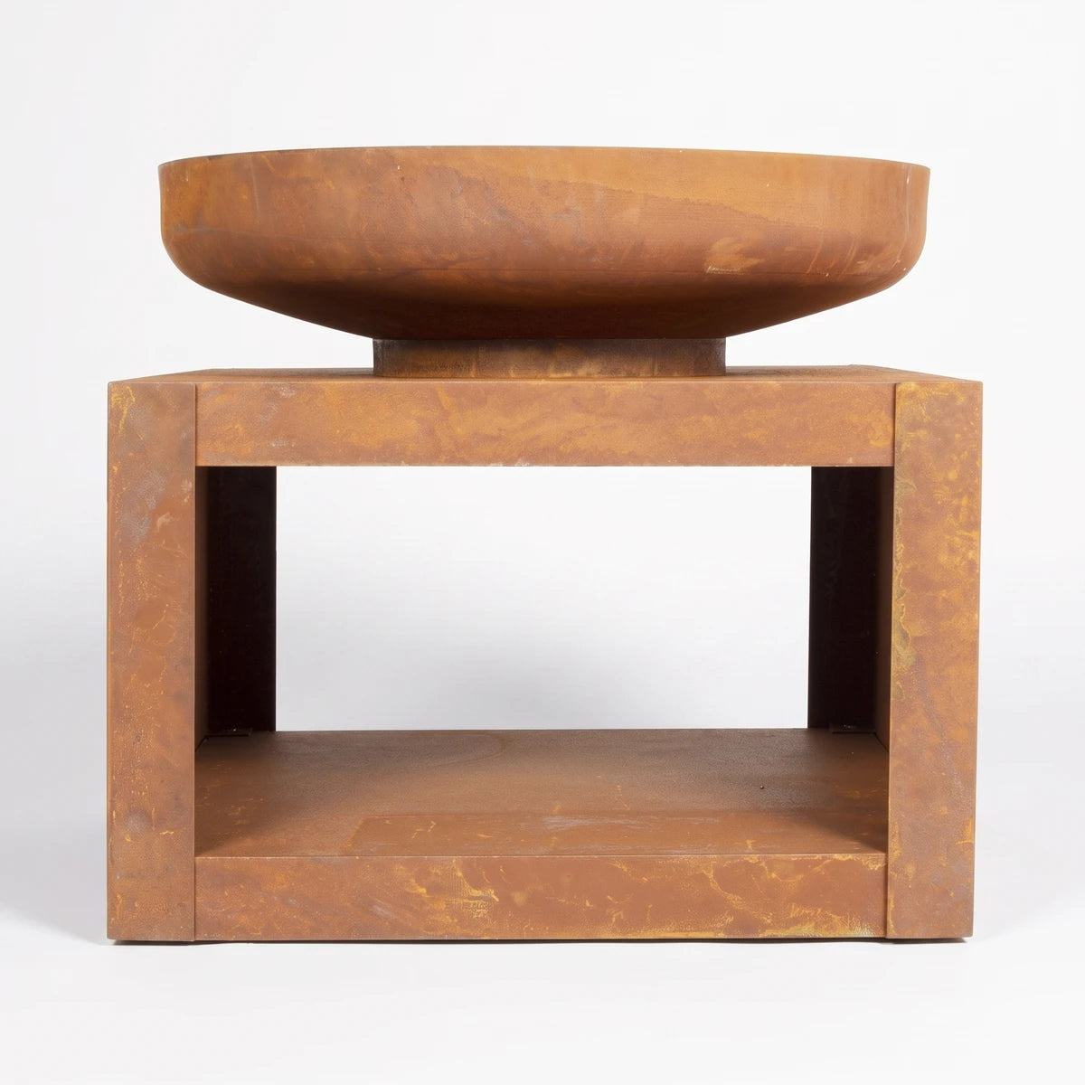 Kuda Oxidised Outdoor Fire Pit - Medium, made of rusted metal, featuring a square base and round bowl design.
